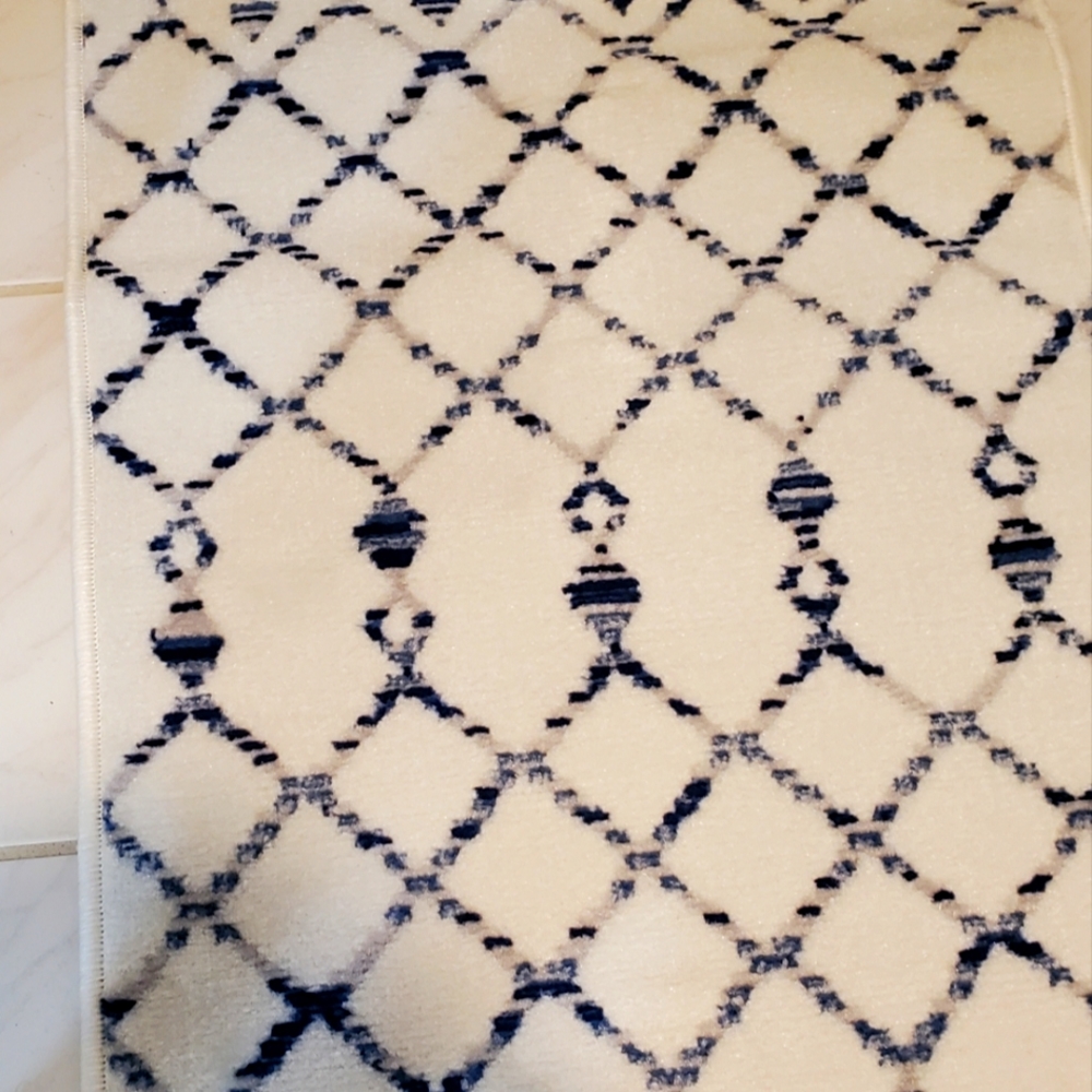 8x2 Floor Runner Nourison Blue & Ivory Washable Contemporary